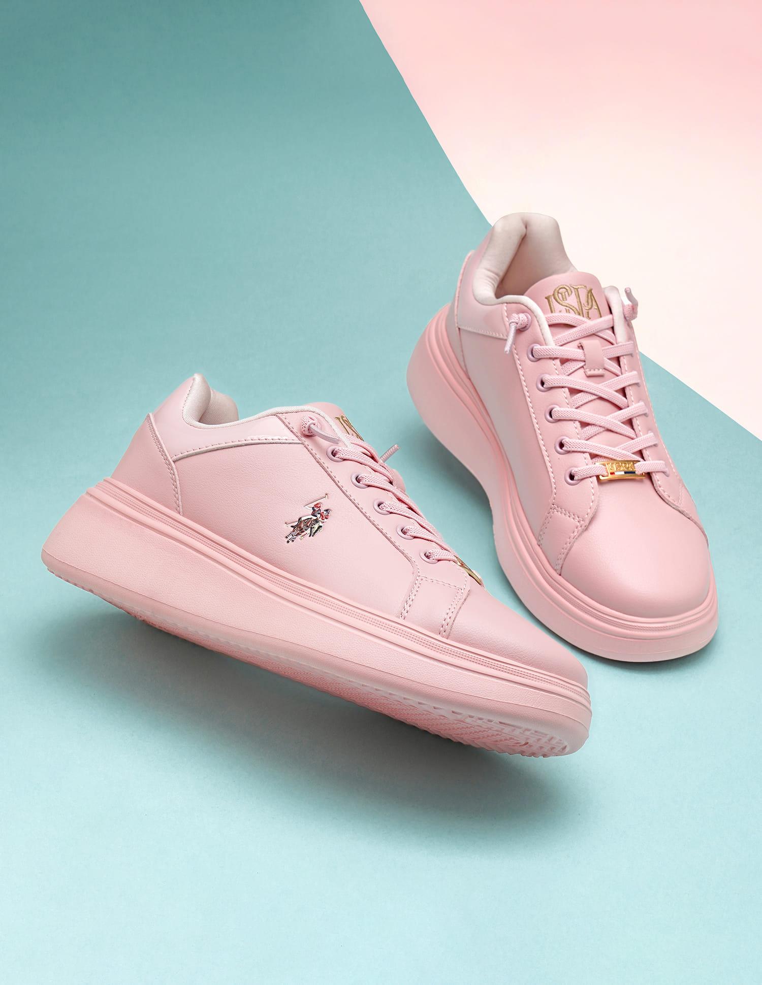 Women's Black Casual Sneakers 6