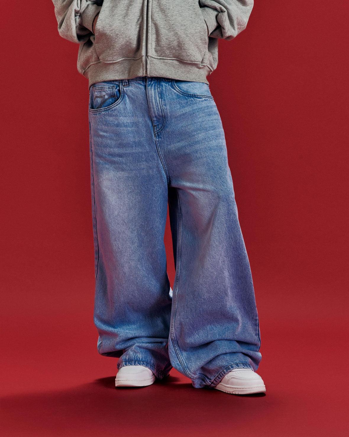 Wide-Leg Baggy Jeans — New Trend 7