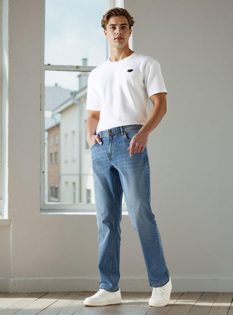 Classic Straight-Leg Jeans — Old School 4