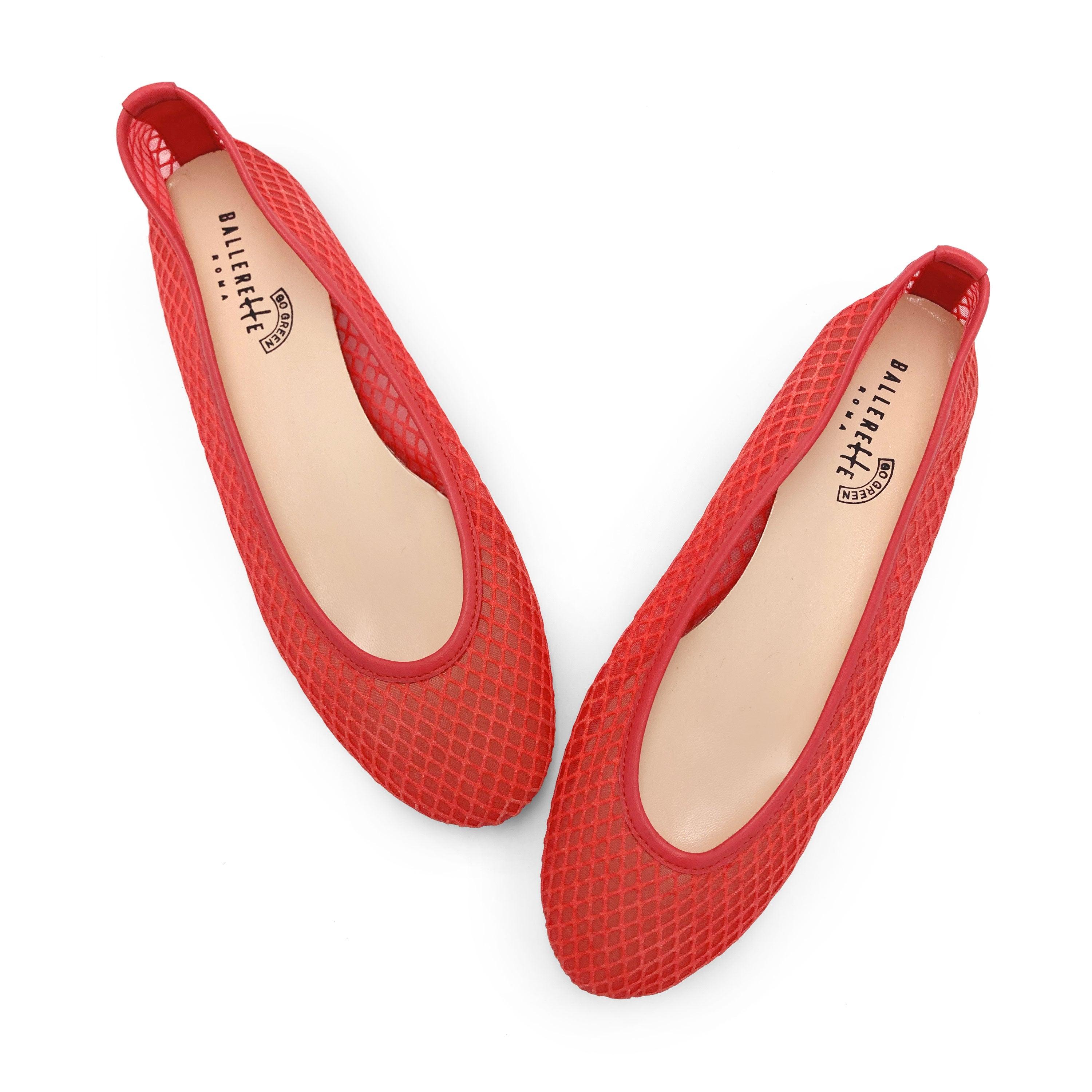 Women’s Mesh Pointed-Toe Flats 3