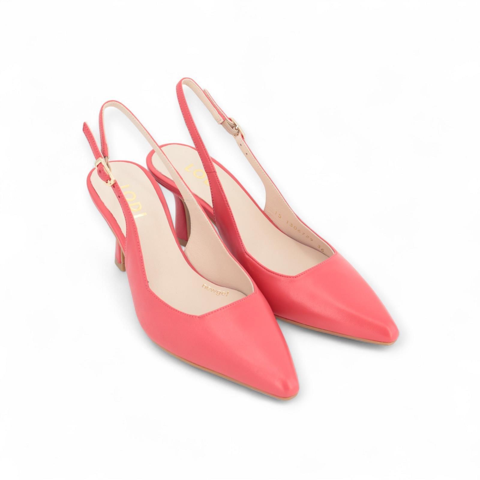 Women’s Elegant Closed-Toe Slingback Heels 4