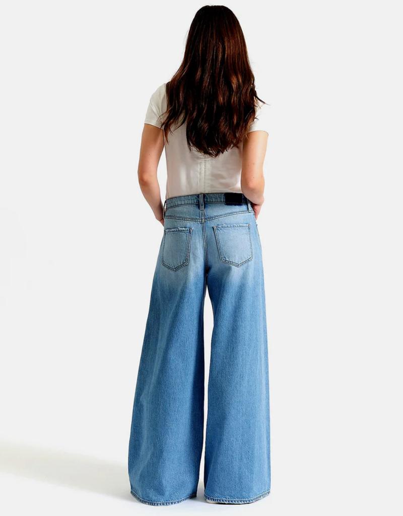 Women's Extra-Baggy Wide-Leg Jeans 2
